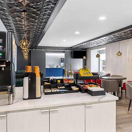 Best Western Buffalo Inn & Suites מראה חיצוני תמונה