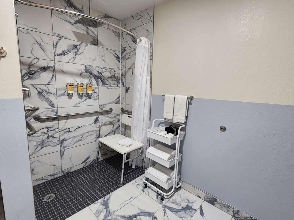 Best Western Buffalo Inn & Suites חדר תמונה