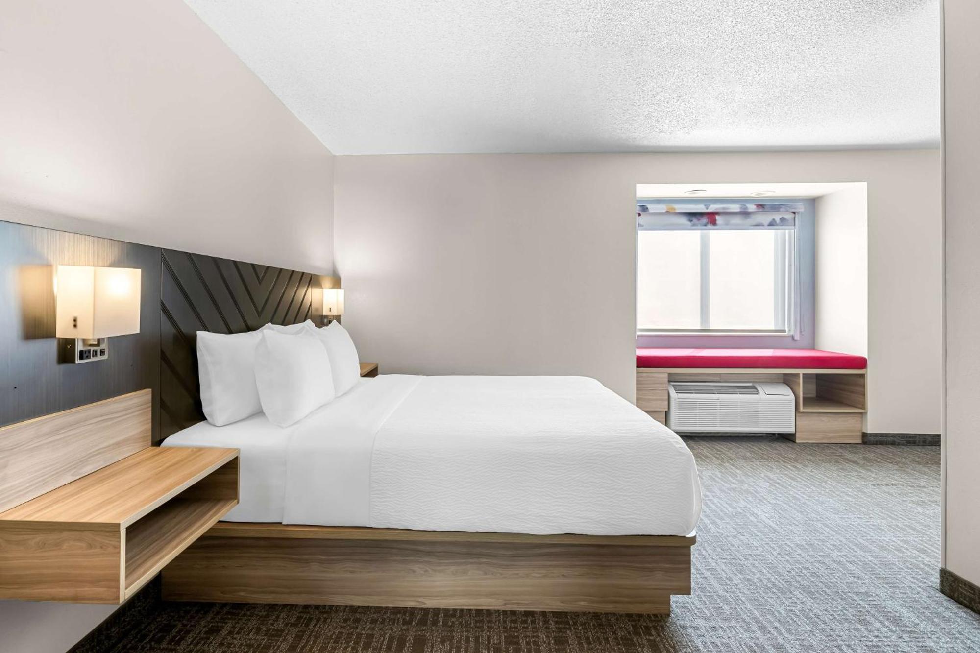 Best Western Buffalo Inn & Suites מראה חיצוני תמונה